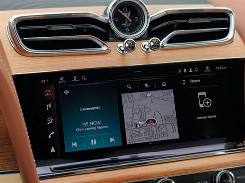 New 2026 Bentley Bentayga Extended Wheelbase AWD/4WD image 30