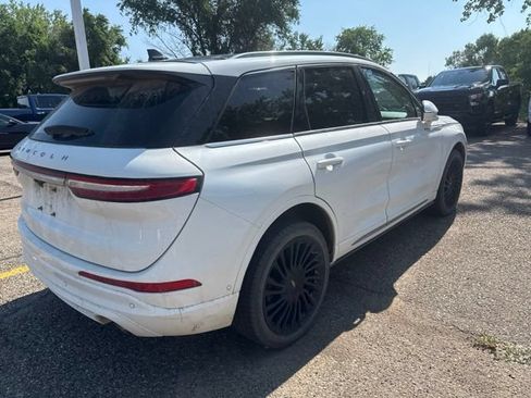 Used 2022 Lincoln Corsair Reserve w/ Equipment Group 201A AWD/4WD image 4