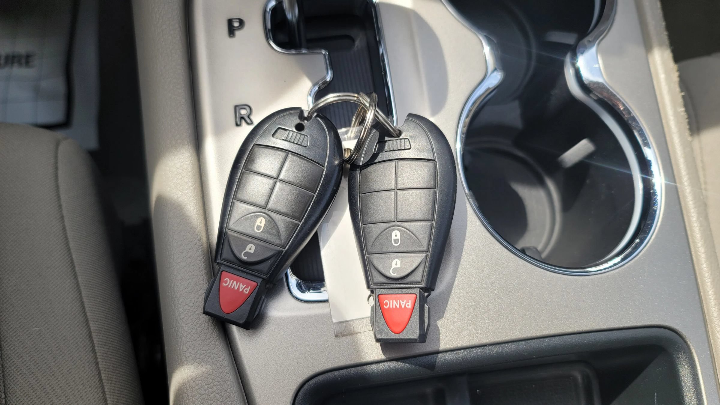 Used 2012 Jeep Grand Cherokee Laredo RWD image 26