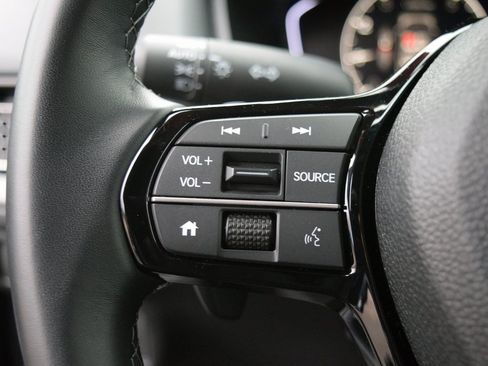 Used 2025 Honda Civic Sport image 16