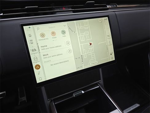 Used 2025 Land Rover Range Rover Long Wheelbase SE image 23