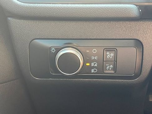 Used 2020 Ford Escape SE FWD image 26