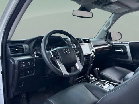 Used 2024 Toyota 4Runner Limited AWD/4WD image 20