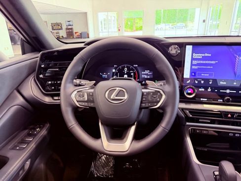 Certified 2026 Lexus TX 350 FWD w/ Technology Package image 21