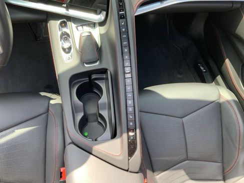 Used 2022 Chevrolet Corvette Stingray Premium Cpe w/ Battery Protection Package RWD image 51