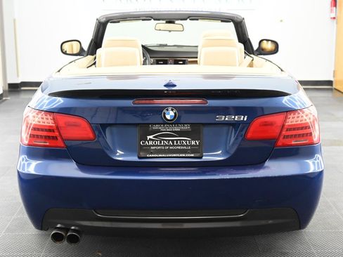 Used 2012 BMW 328i Convertible RWD image 4