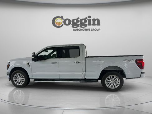 Used 2025 Ford F150 Lariat w/ Equipment Group 501A Mid AWD/4WD image 2