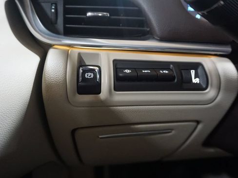 Used 2014 Cadillac XTS Vsport Premium AWD/4WD image 4