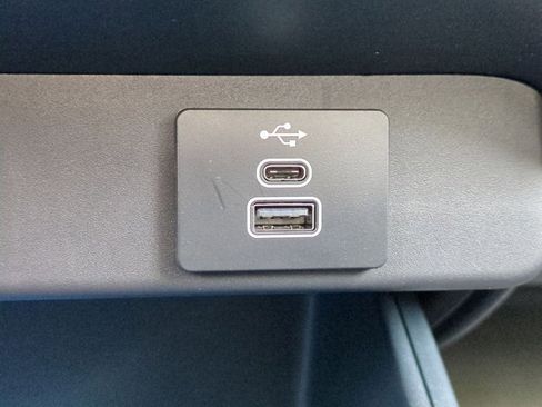 New 2026 Ford Maverick XLT image 21