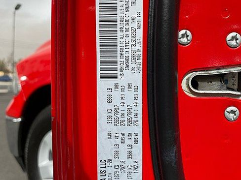 Used 2020 RAM 1500 Classic SLT image 26