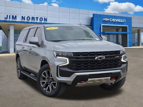 Used 2024 Chevrolet Suburban Z71 w/ Z71 Off-Road Package image 1