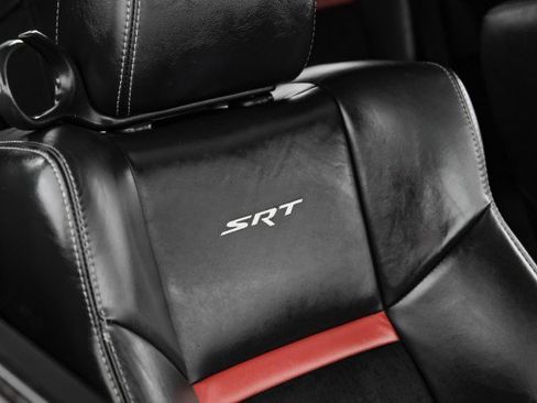 Used 2009 Dodge Challenger SRT8 image 29