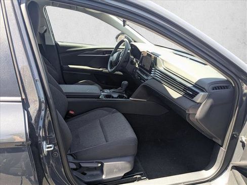 Used 2026 Toyota Corolla LE FWD image 27