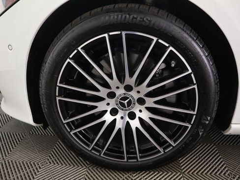 Certified 2025 Mercedes-Benz C 300 Sedan image 30