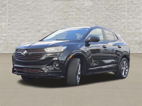 Used 2020 Buick Encore GX Select w/ Sport Touring Package FWD image 3