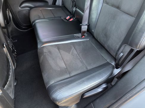 Used 2020 Jeep Grand Cherokee Altitude image 19