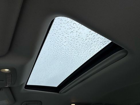 Used 2020 Nissan Armada SL w/ Premium Package image 30