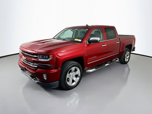 Used 2018 Chevrolet Silverado 1500 LTZ Z71 w/ LTZ Plus Package AWD/4WD image 3
