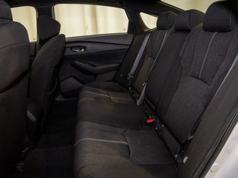 Used 2023 Honda Accord Sport image 7