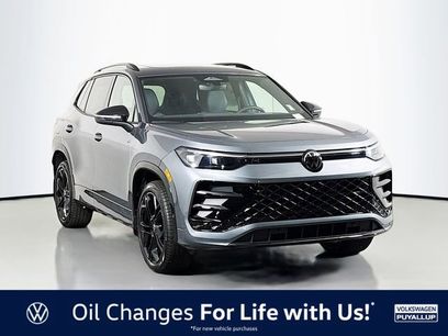 New 2026 Volkswagen Tiguan SE R-Line