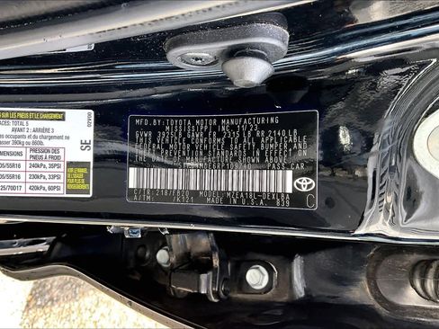 Certified 2024 Toyota Corolla LE image 36