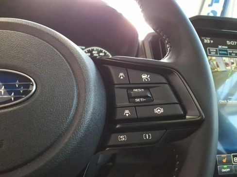 Certified 2025 Subaru Forester Premium image 30