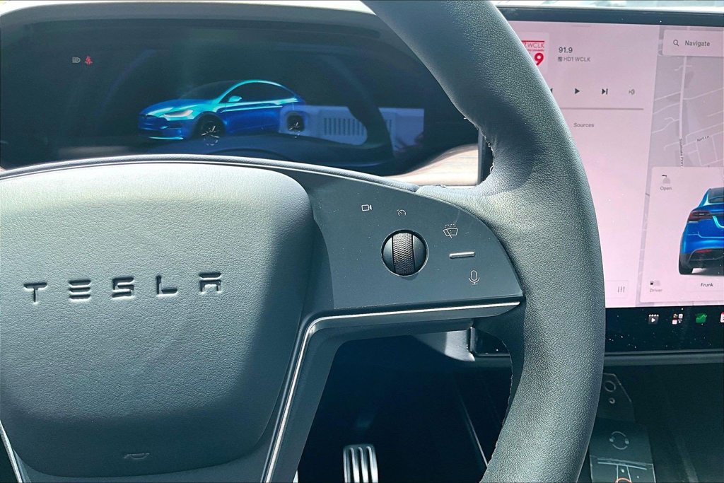 Used 2024 Tesla Model X AWD/4WD image 12