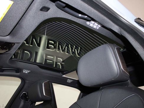 New 2026 BMW i7 eDrive50 w/ M Sport Package image 14