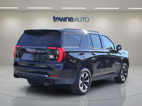 Used 2025 GMC Yukon AT4 Ultimate AWD/4WD image 4