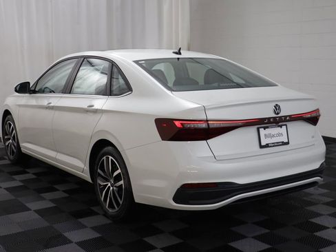 New 2026 Volkswagen Jetta SE FWD image 15