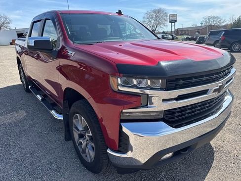 Used 2019 Chevrolet Silverado 1500 LT w/ True North Edition AWD/4WD image 3