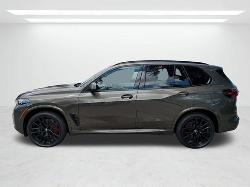 New 2026 BMW X5 xDrive40i w/ M Sport Package AWD/4WD image 7