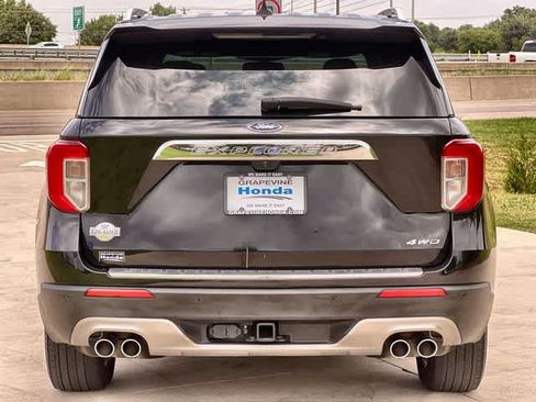 Used 2023 Ford Explorer King Ranch w/ Technology Package AWD/4WD image 6