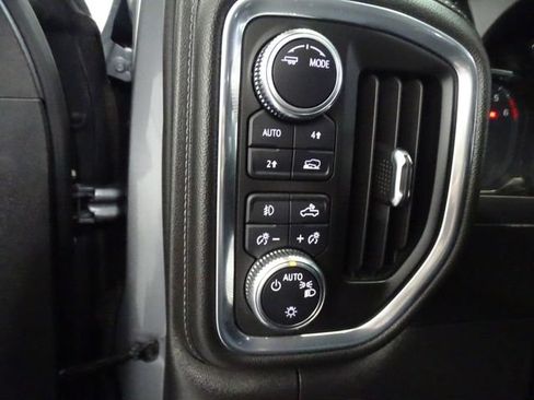 Certified 2021 GMC Sierra 1500 Elevation w/ Preferred Package AWD/4WD image 11