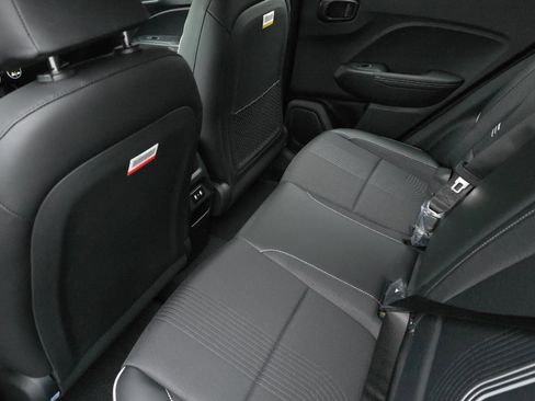 New 2026 Hyundai Venue SEL image 14