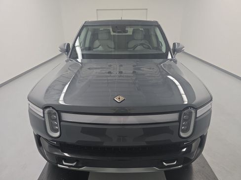Used 2022 Rivian R1T Adventure AWD/4WD image 8