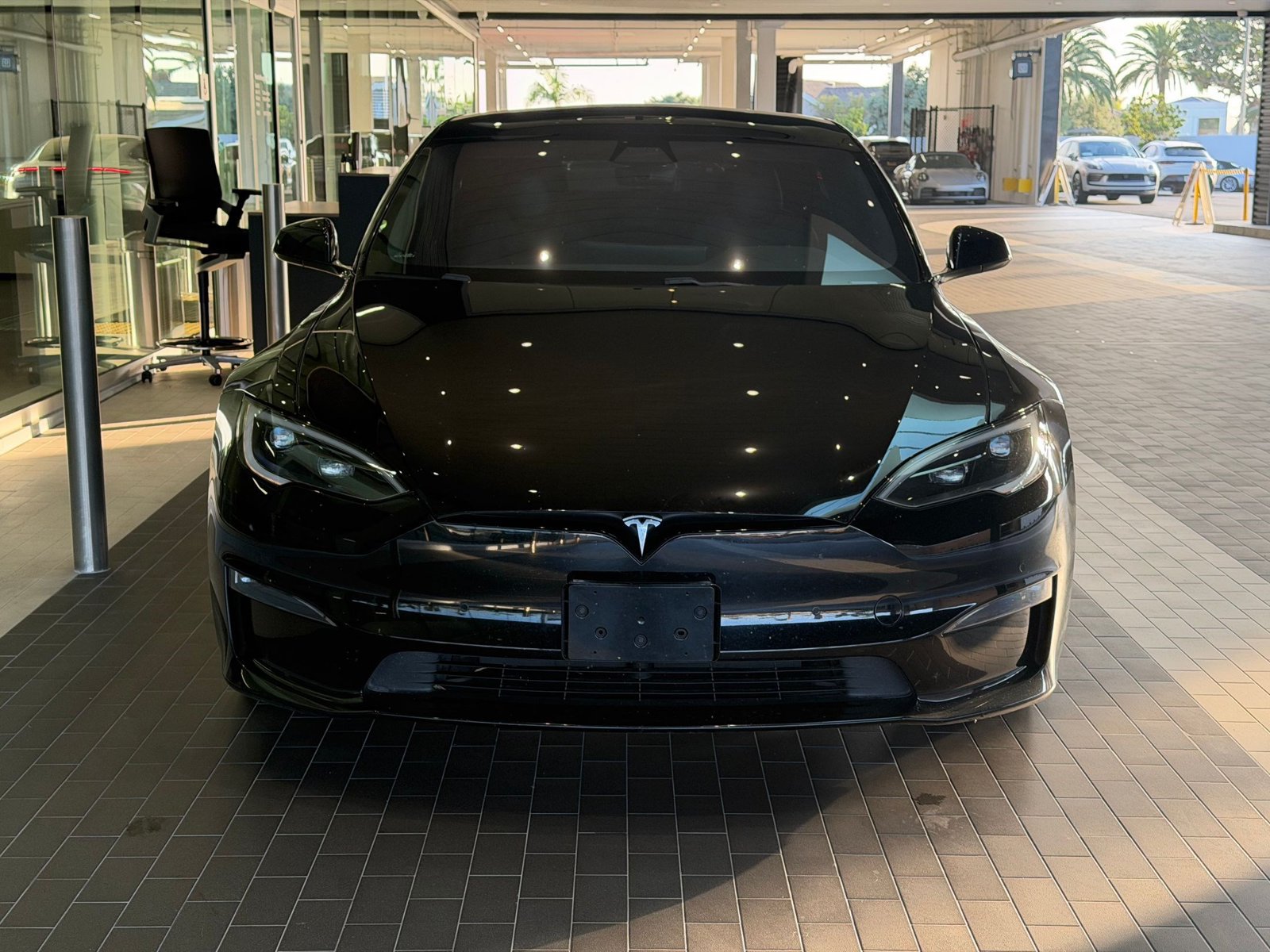 Used 2022 Tesla Model S AWD/4WD image 5