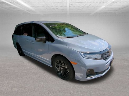 Used 2025 Honda Odyssey Sport-L image 10