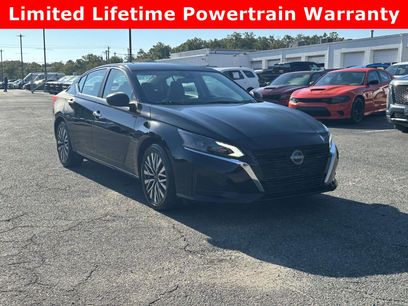 Used 2024 Nissan Altima 2.5 SV