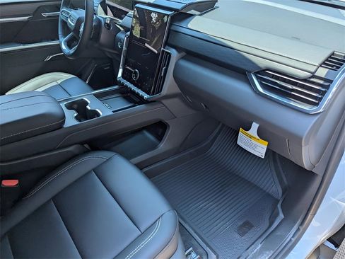 New 2026 GMC Acadia Elevation w/ Black Edition image 35