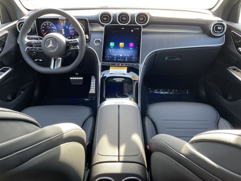New 2026 Mercedes-Benz GLC 300 4MATIC image 24
