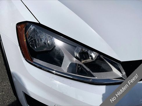 Used 2017 Volkswagen Golf Alltrack SE AWD/4WD image 27