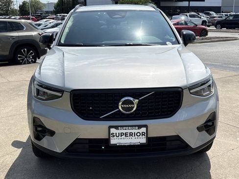 Used 2023 Volvo XC40 B5 Ultimate w/ Protection Package Premier AWD/4WD image 12