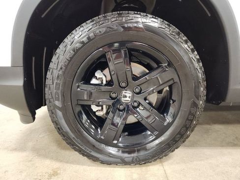 Certified 2023 Honda Ridgeline Black Edition image 10