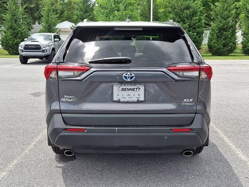 Certified 2023 Toyota RAV4 XLE w/ Convenience Package AWD/4WD image 5