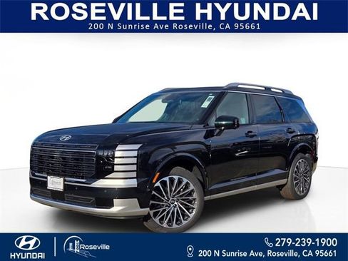 Used 2026 Hyundai Palisade Calligraphy FWD image 1