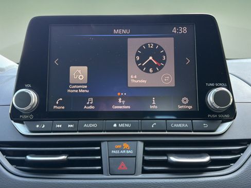 Certified 2025 Nissan Altima 2.5 S FWD image 20