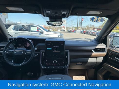Used 2025 GMC Yukon XL Denali Ultimate w/ LPO, Floor Liner Package AWD/4WD image 2