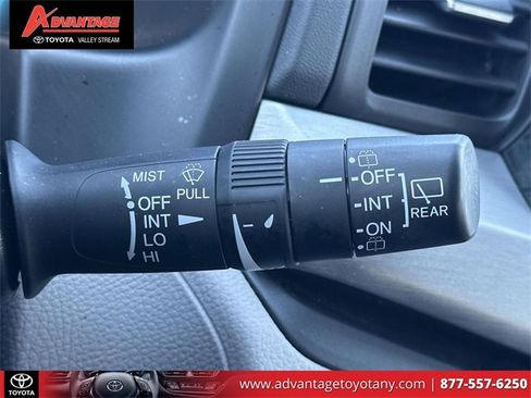 Used 2023 Honda Odyssey EX-L image 25