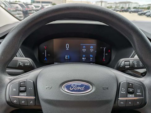 Used 2025 Ford Escape Active AWD/4WD image 32